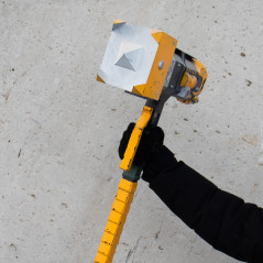 Caustic Heirloom Death Hammer - Apex Legends