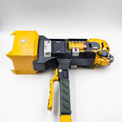 Caustic Heirloom Death Hammer - Apex Legends