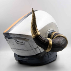 Lord Shaxx Helmet - D2