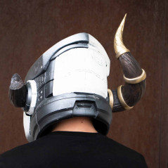 Lord Shaxx Helmet - D2